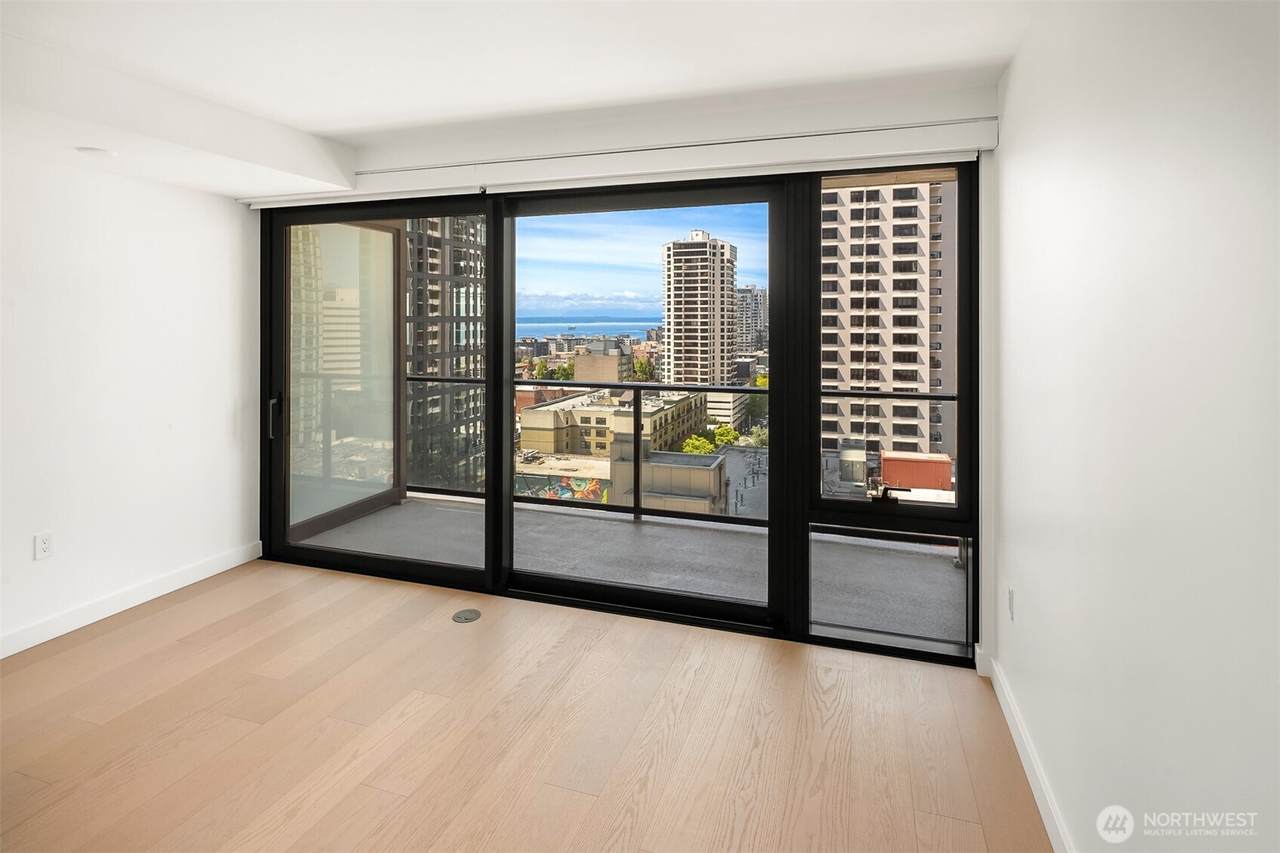 300 Virginia Street - Photo 1