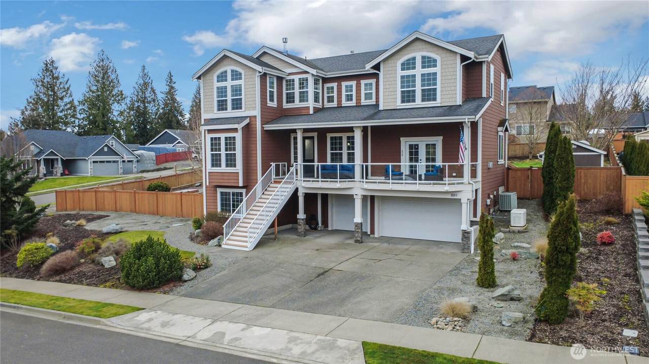 889 Lund Street - Photo 1