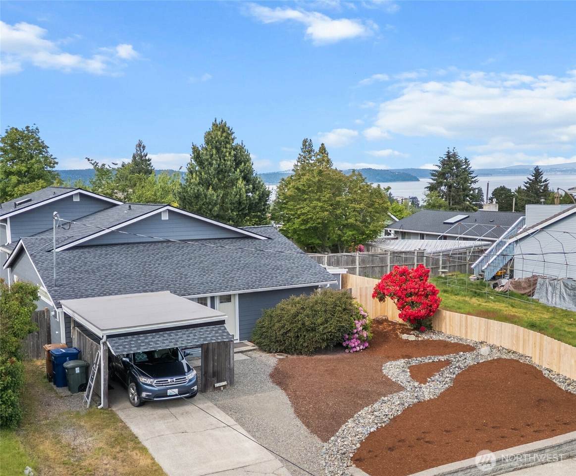 6313 45th Street - Photo 1