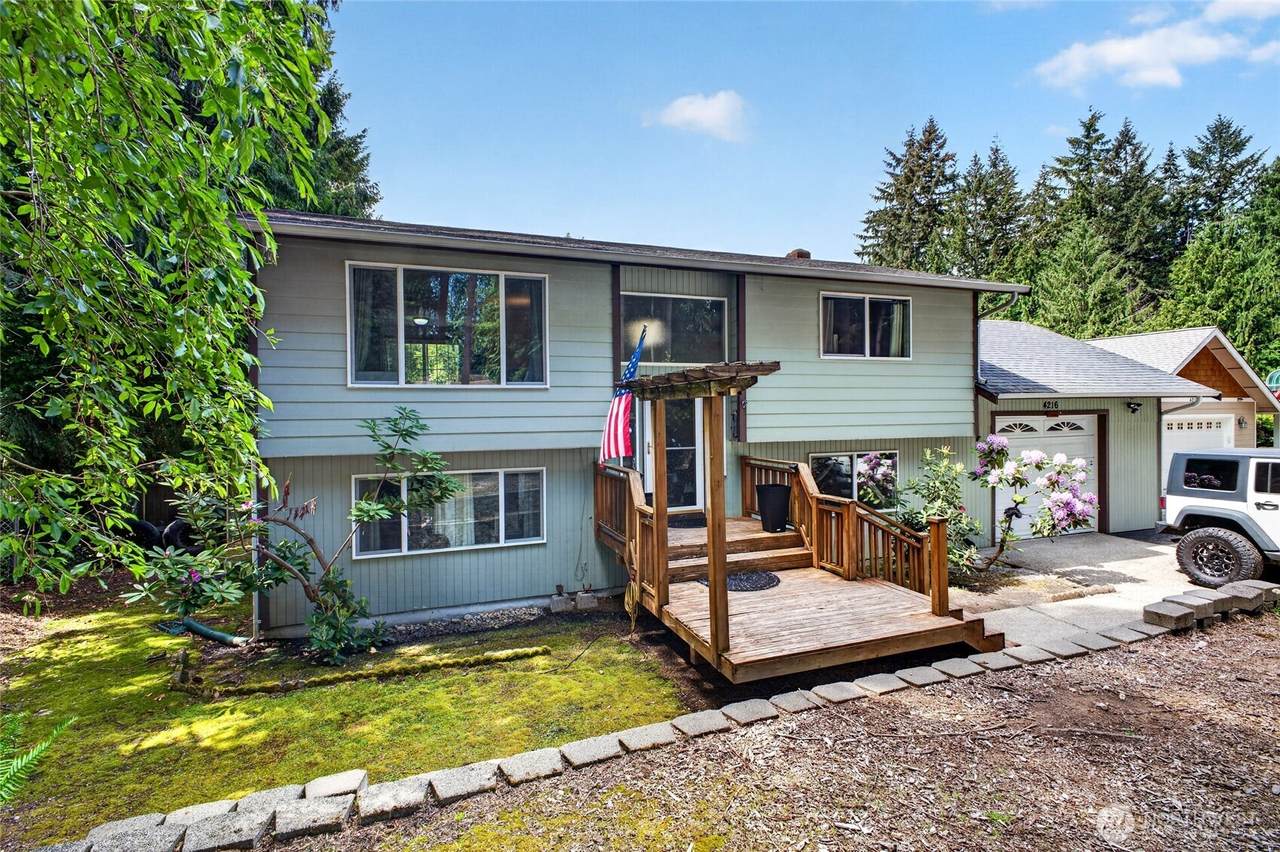 4216 Tapps Drive - Photo 1