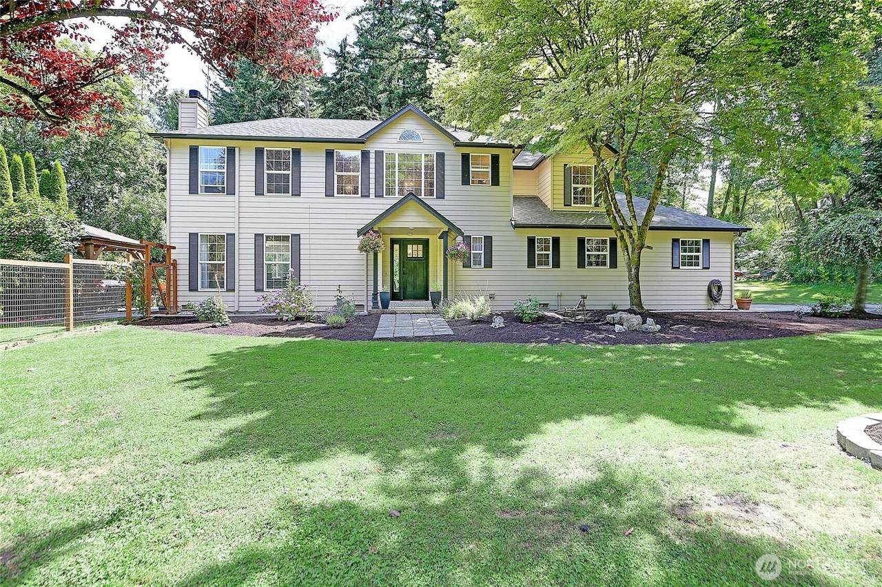 4433 Village Road - Photo 1