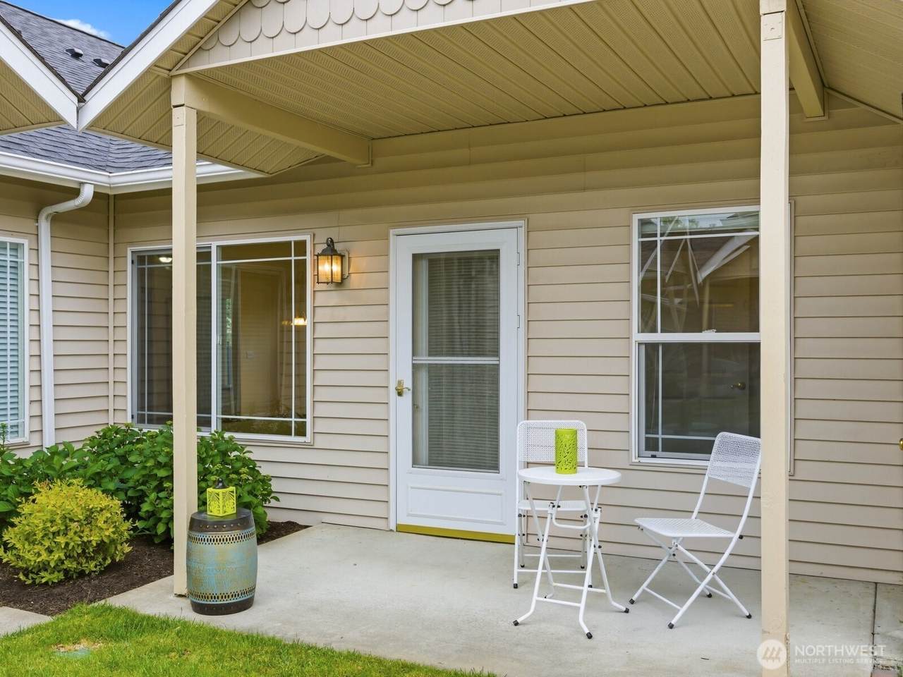 323 Laventure Road - Photo 1