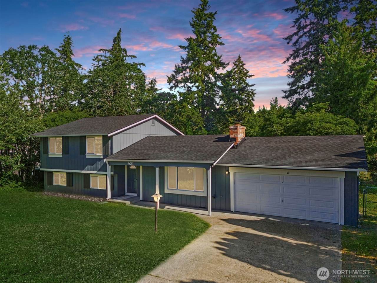 921 185th Street Ct - Photo 1