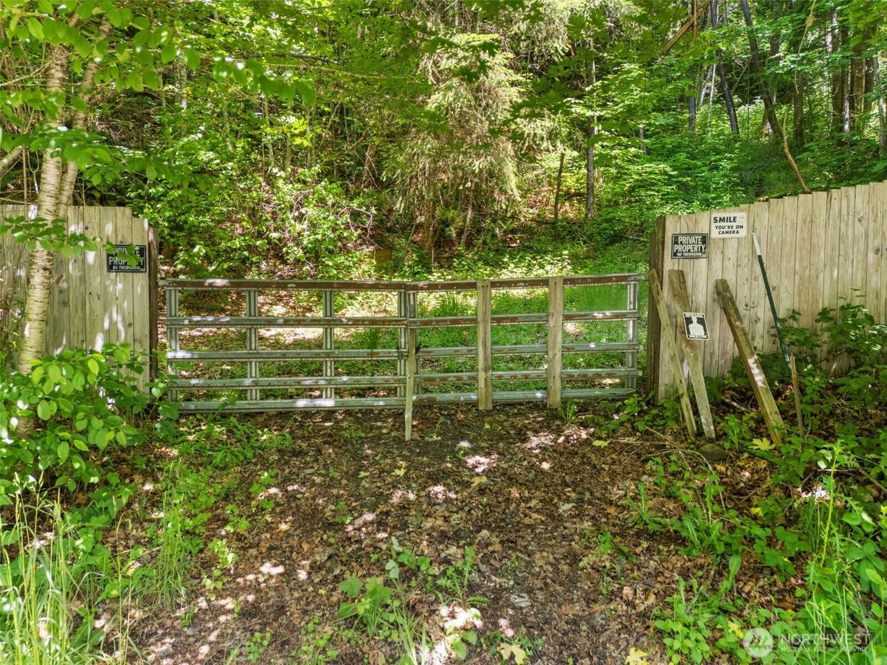https://bt-photos.global.ssl.fastly.net/nwmls/1280_boomver_1_2531096-1.jpg