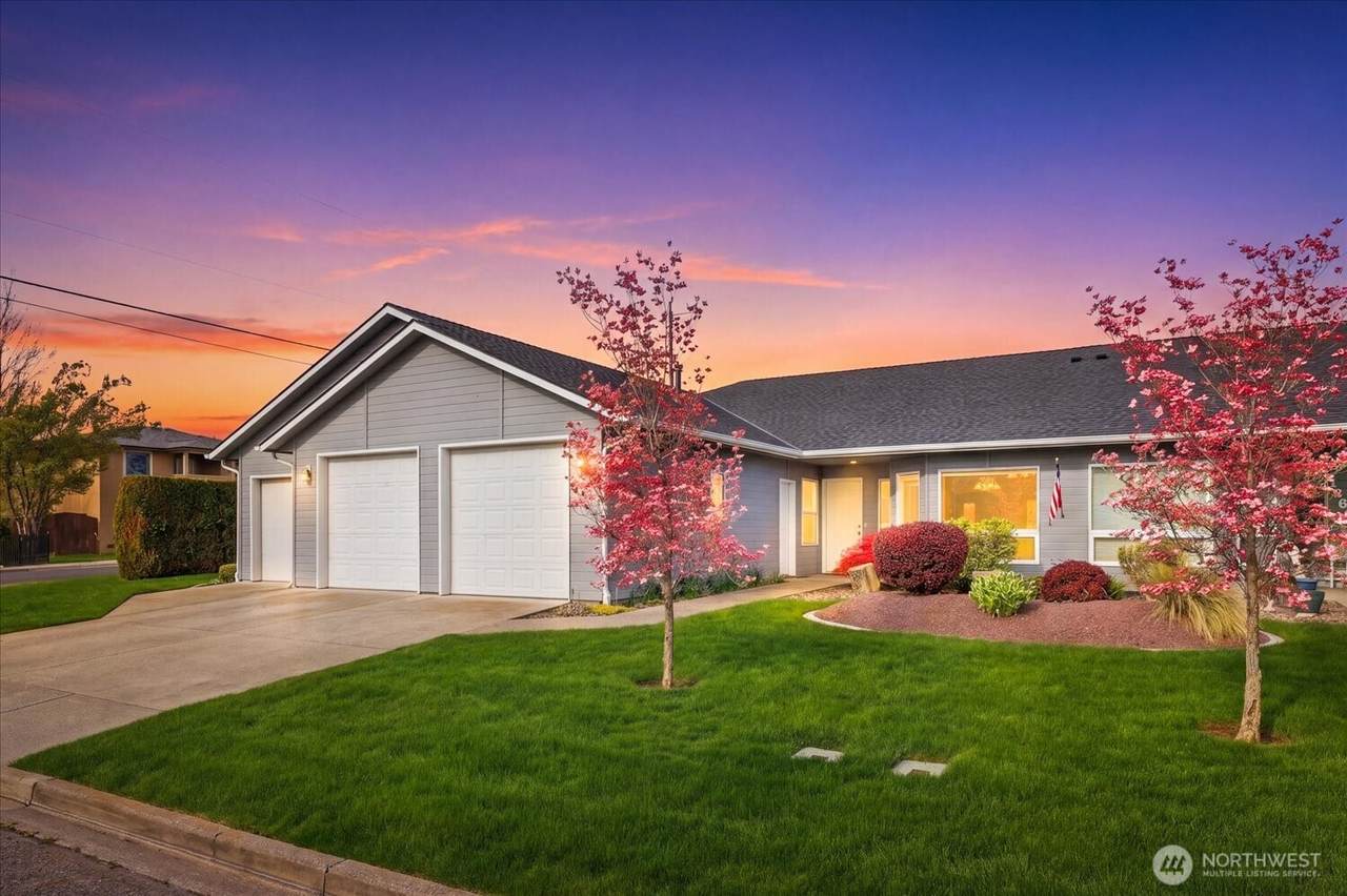 1262 Lancer Drive - Photo 1