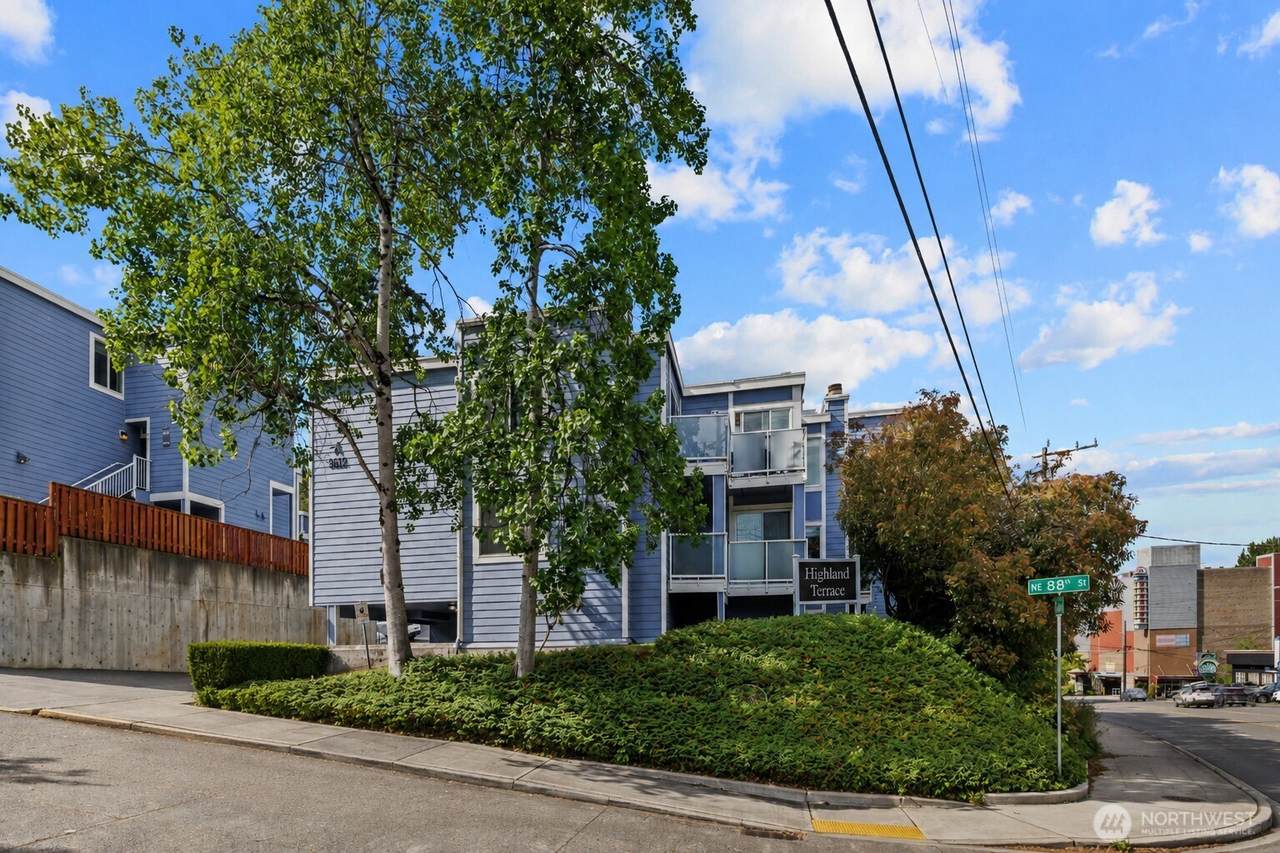 8812 20th Avenue - Photo 1