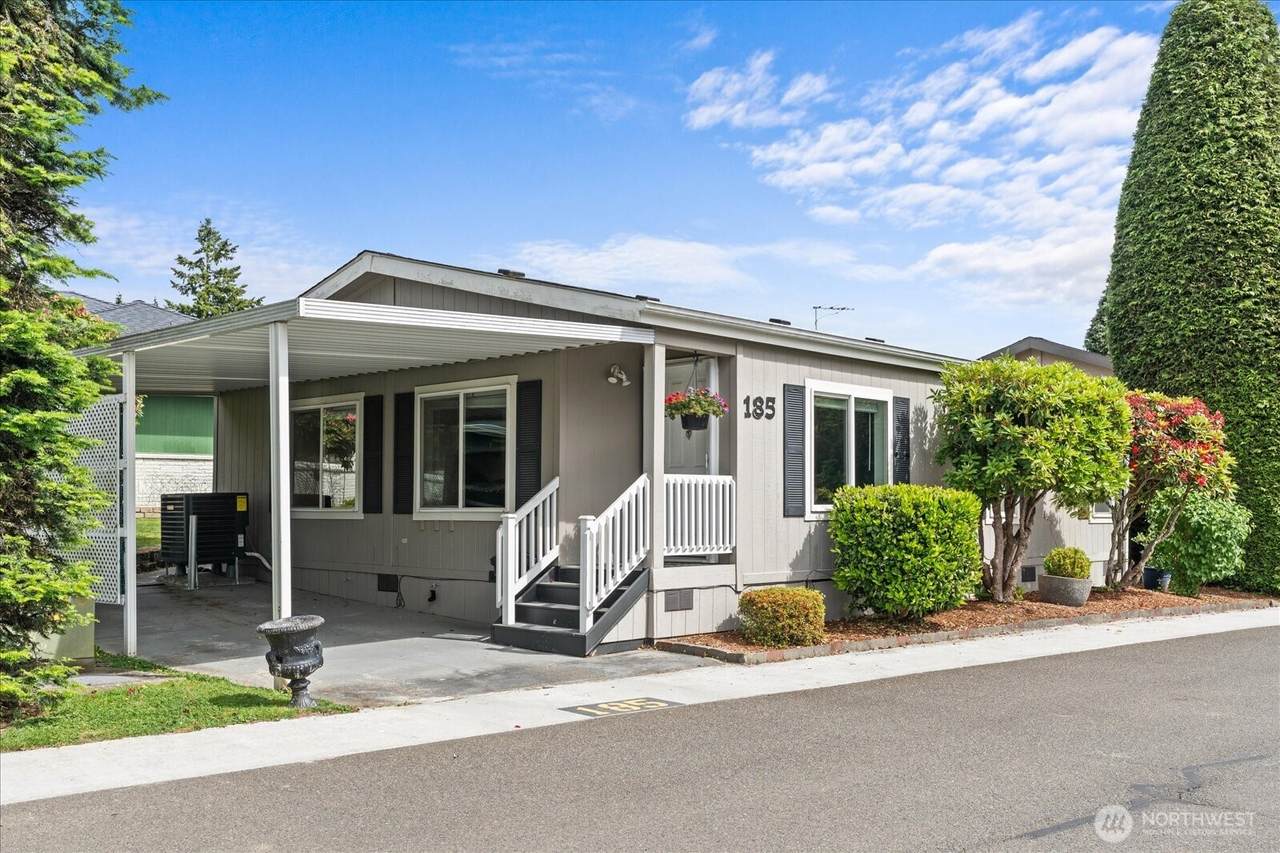 23825 15th Avenue - Photo 1