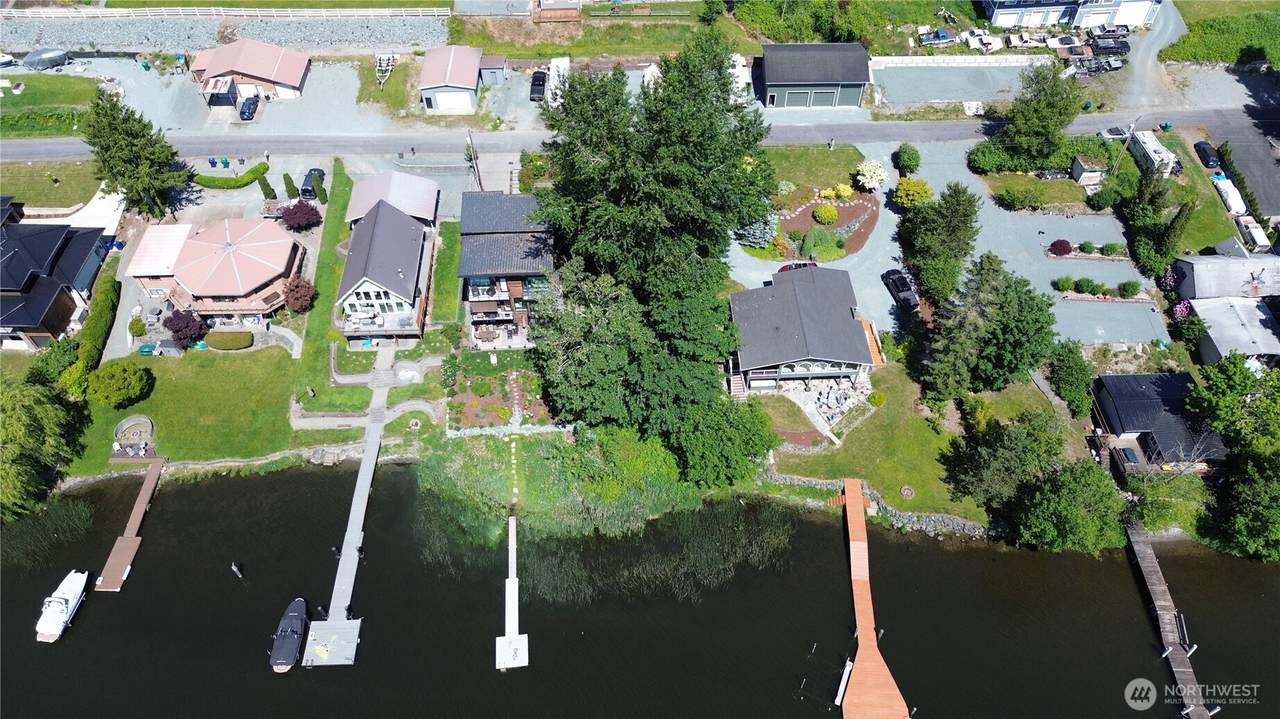 https://bt-photos.global.ssl.fastly.net/nwmls/1280_boomver_1_2531278-1.jpg
