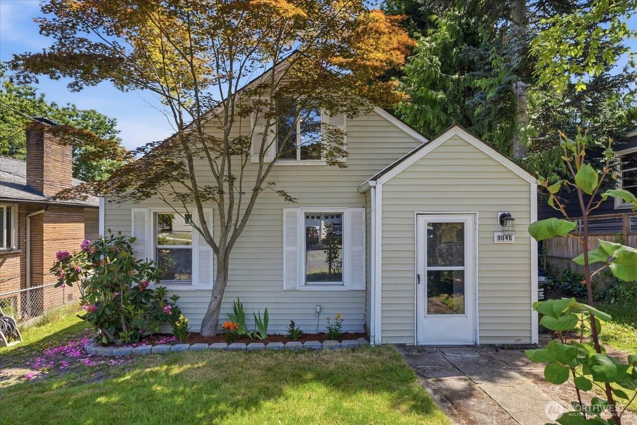 9046 7th Avenue - Photo 1