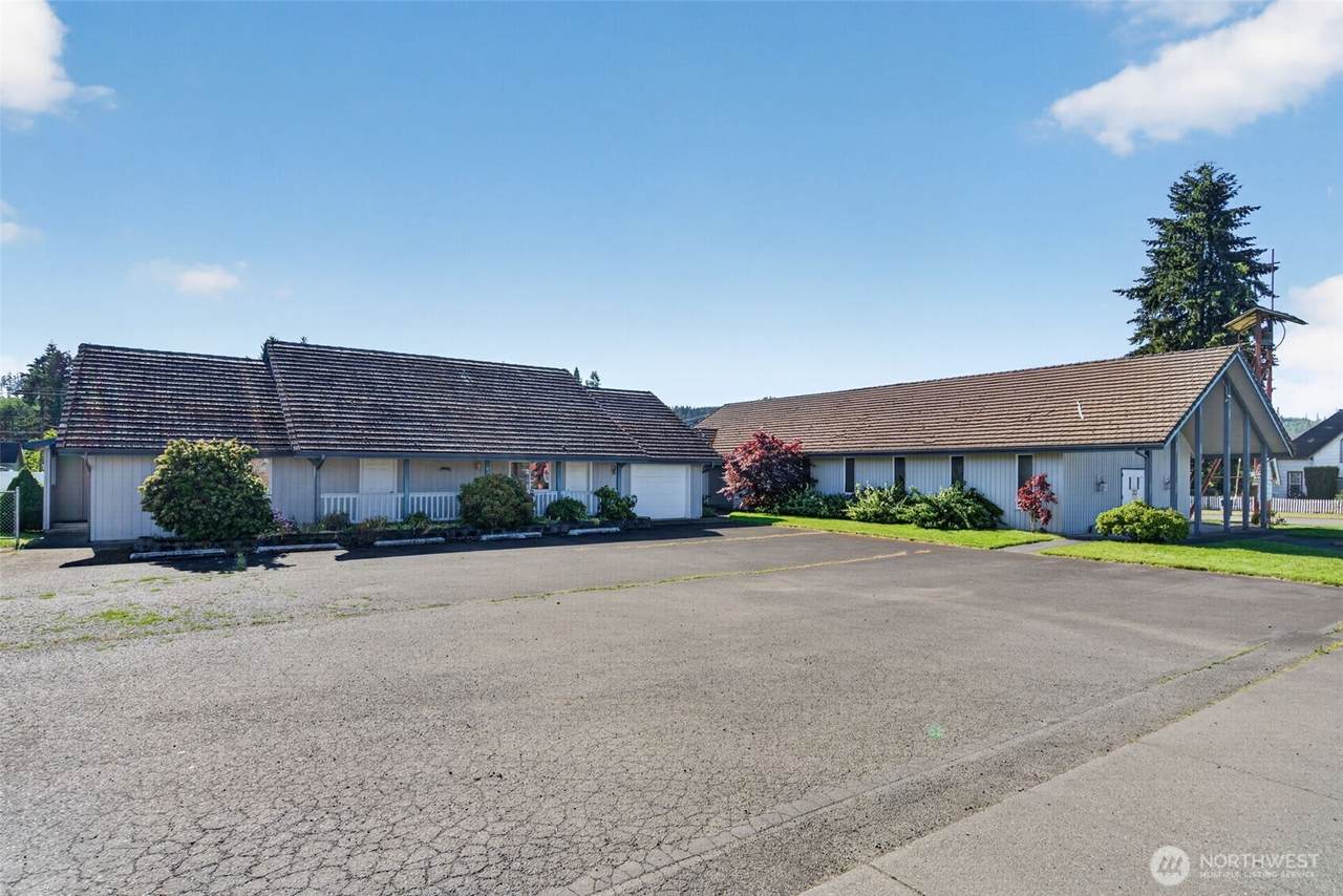 417 Main Street - Photo 1