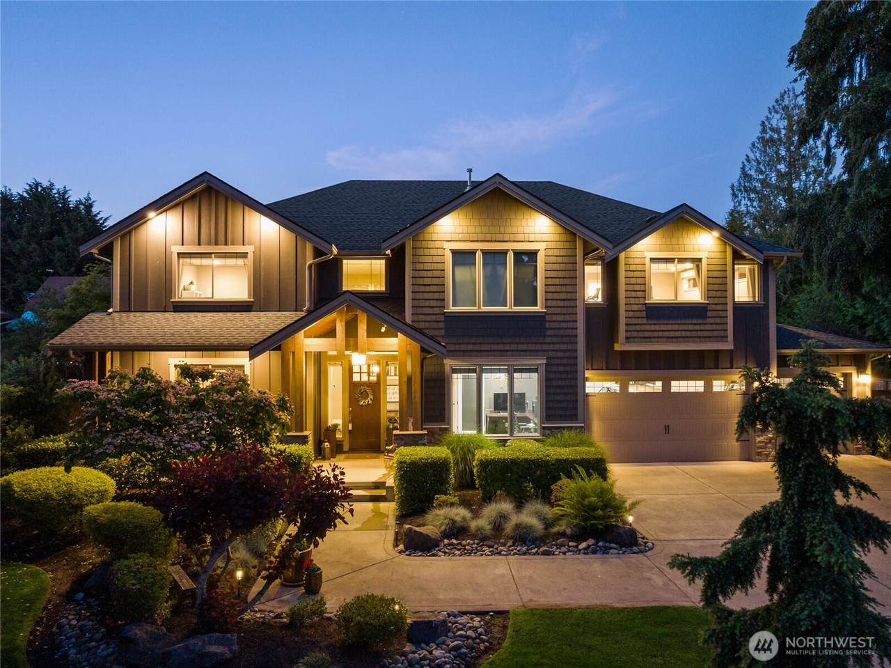 2015 186th Avenue - Photo 1