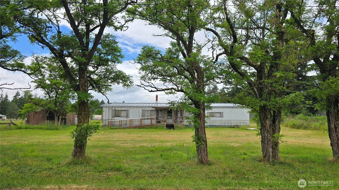 18707 Elderberry Street - Photo 1