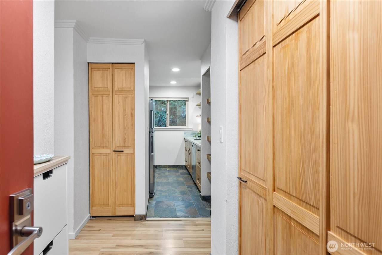 https://bt-photos.global.ssl.fastly.net/nwmls/1280_boomver_1_2532705-1.jpg
