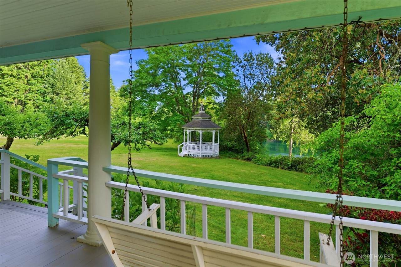 https://bt-photos.global.ssl.fastly.net/nwmls/1280_boomver_1_2532776-1.jpg