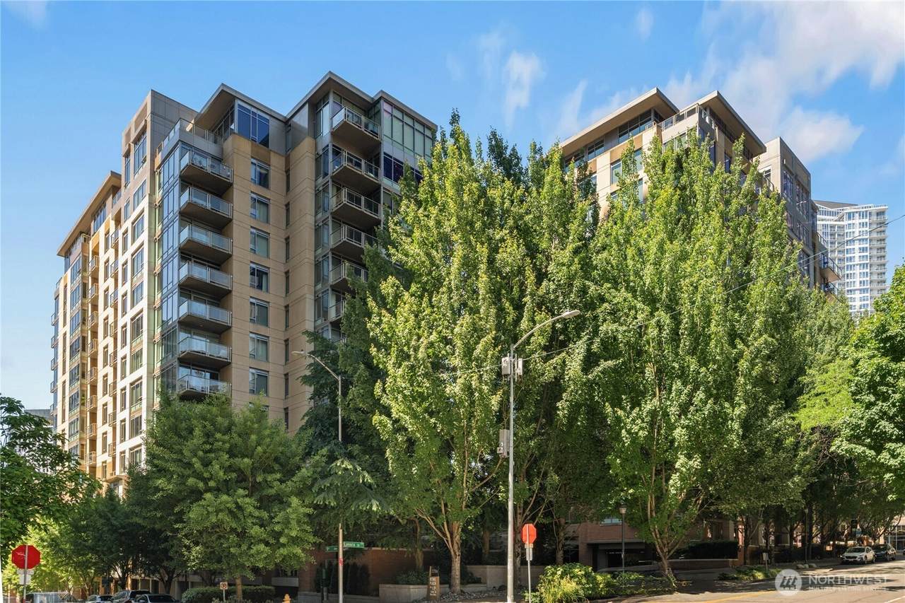 900 Lenora Street - Photo 1