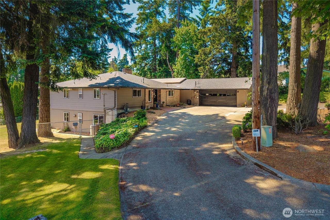 710 66th Avenue - Photo 1