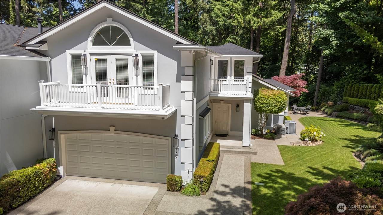 11202 Greystone Drive - Photo 1