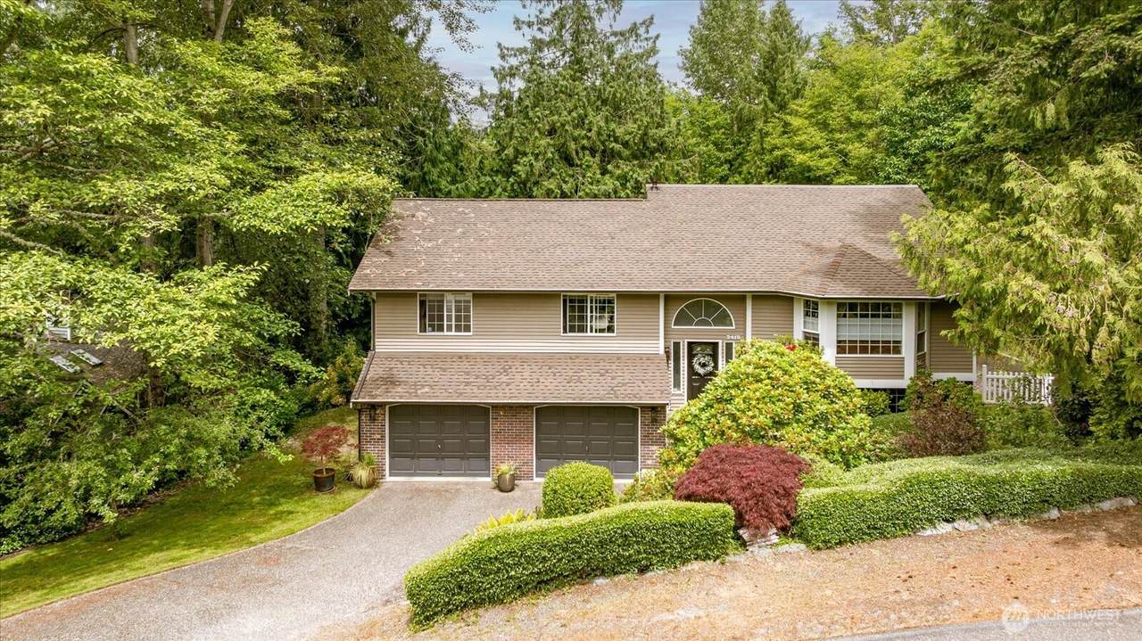 2415 Cedar Hills Drive - Photo 1