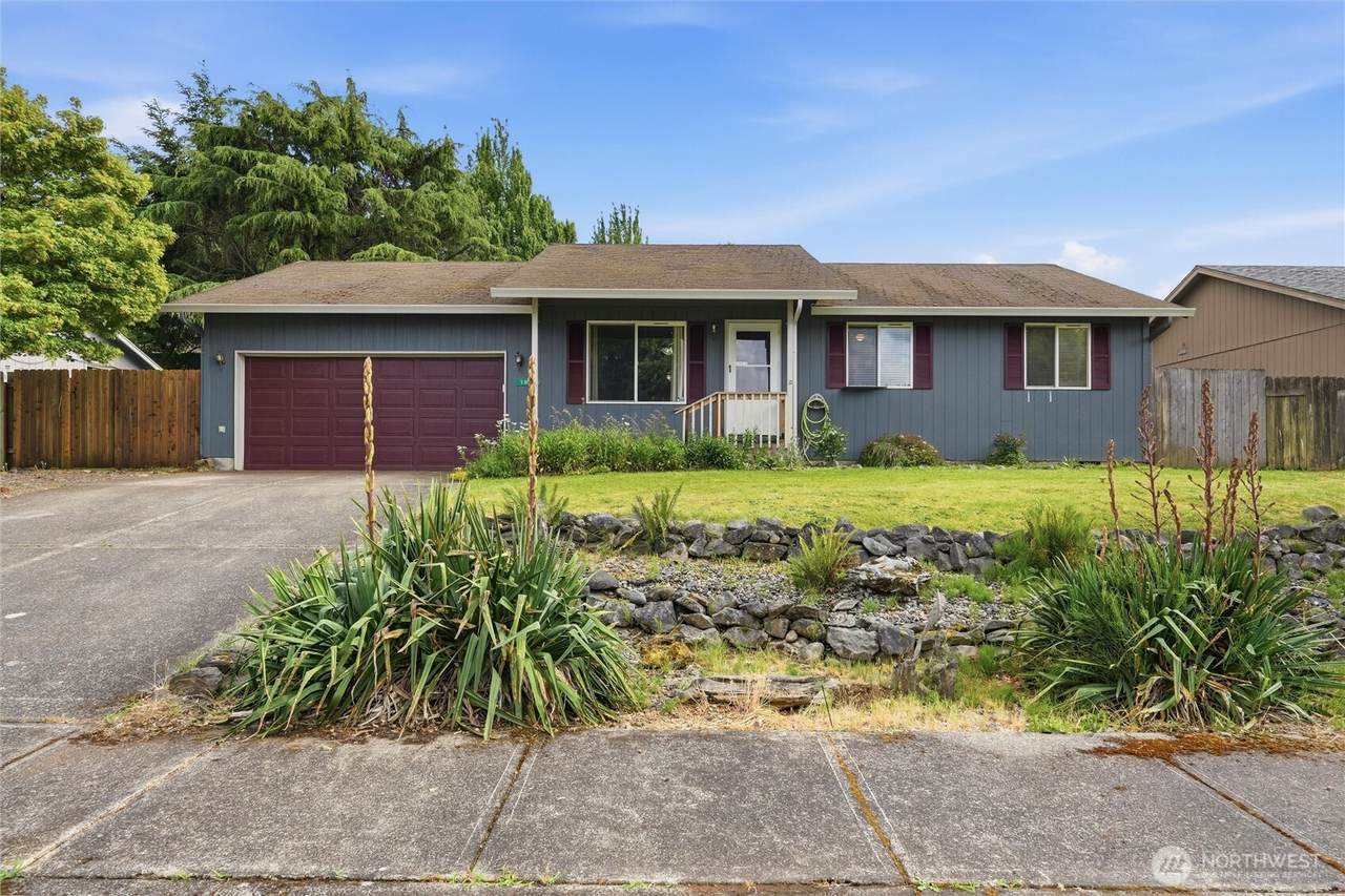 1908 Hawthorne Court - Photo 1