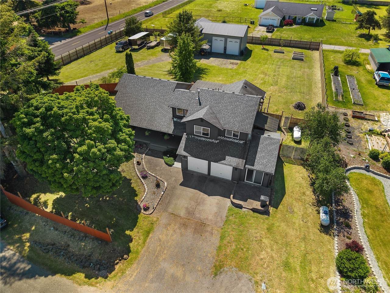 7038 183rd Avenue - Photo 1