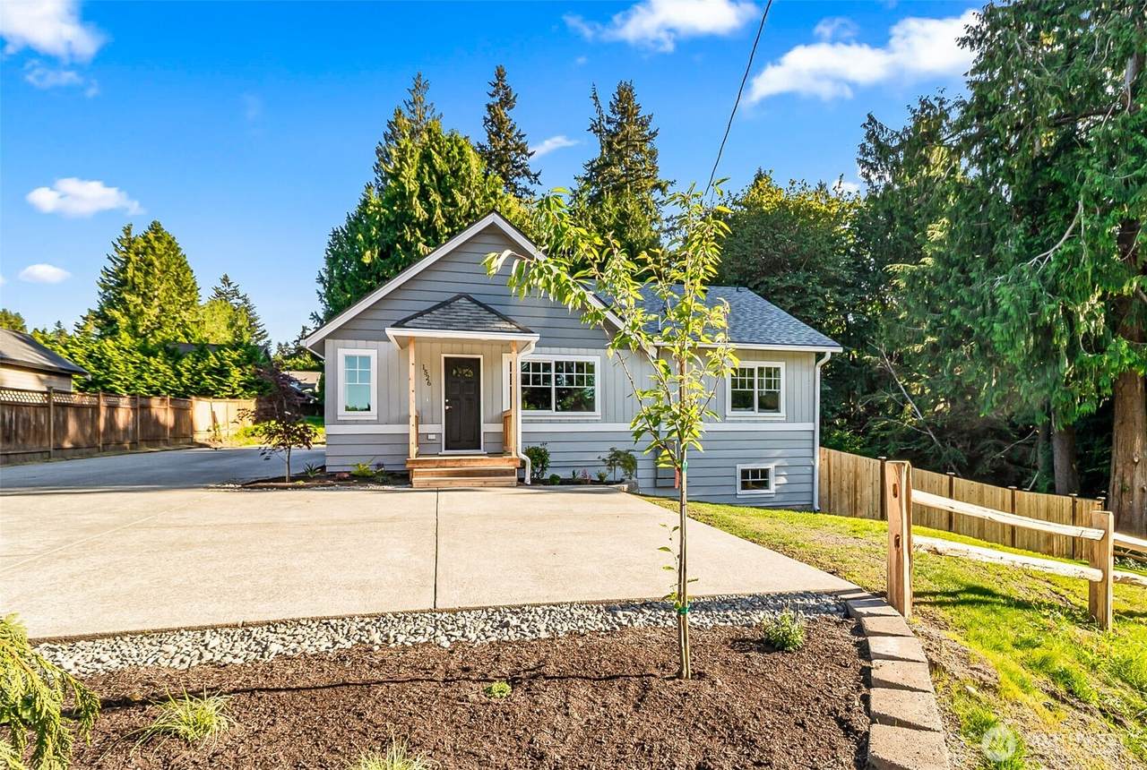 1526 Mukilteo Blvd - Photo 1