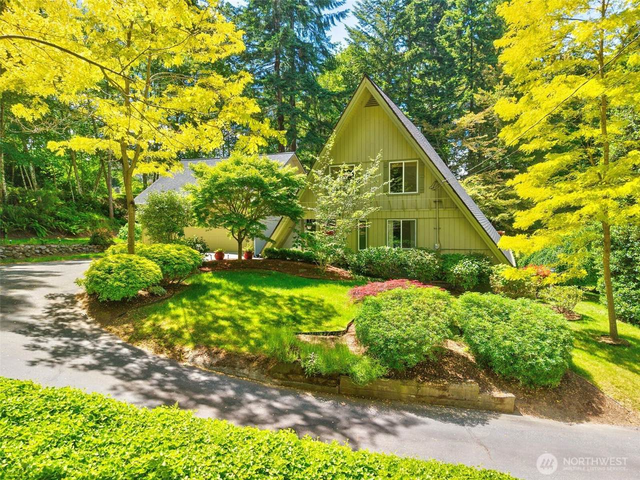 8621 Anderson Hill Road - Photo 1