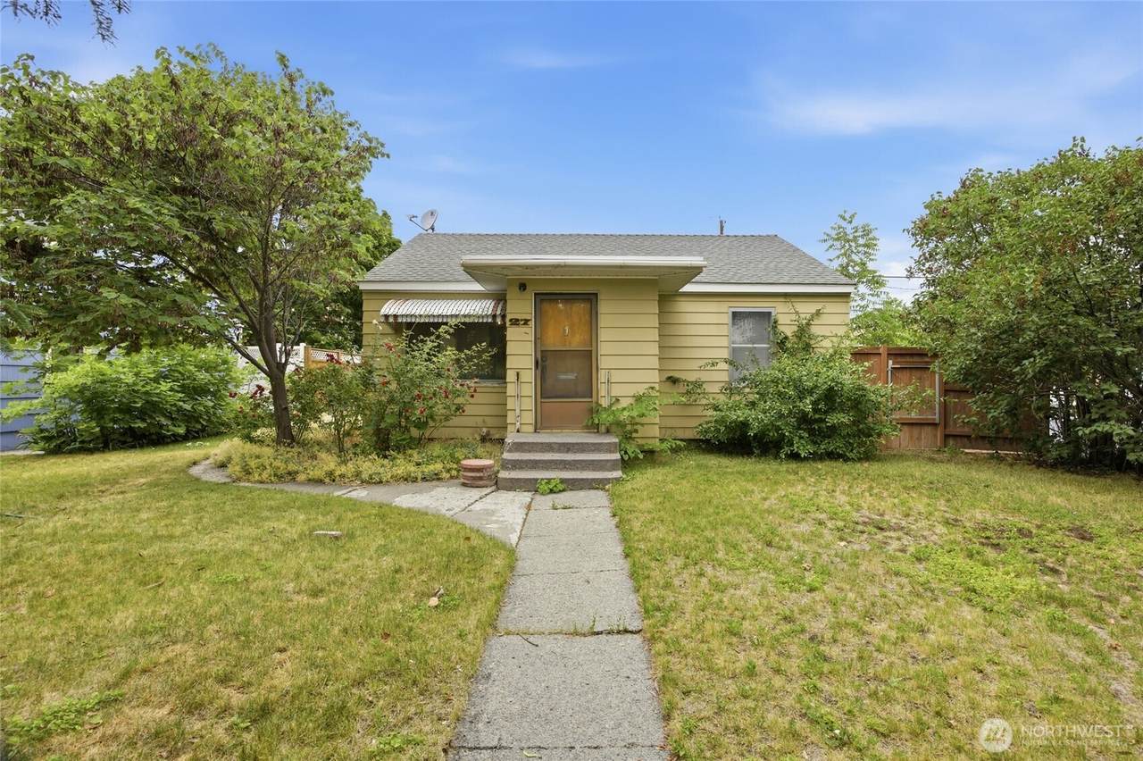 27 E Street - Photo 1