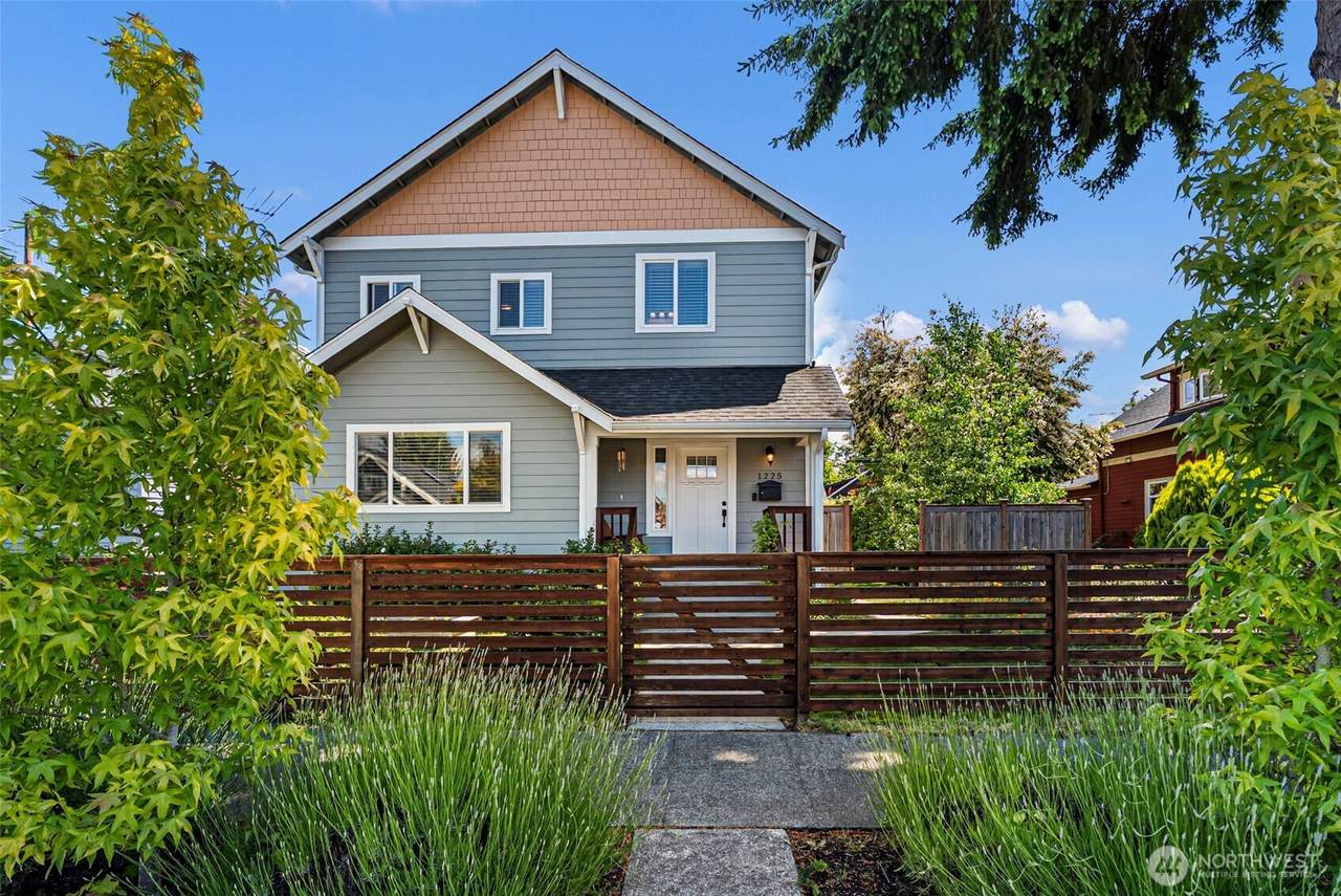 1225 Anderson Street - Photo 1
