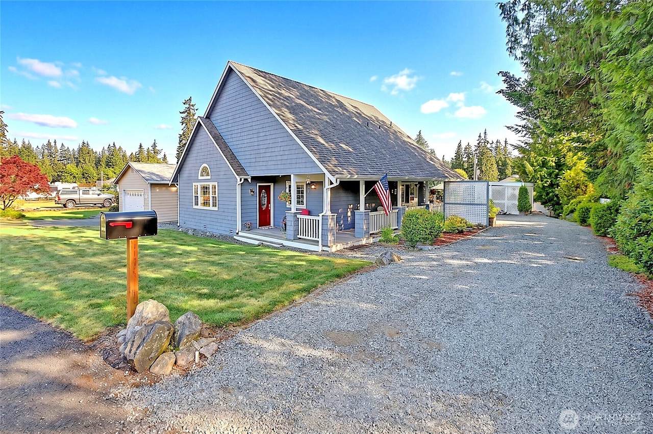 237 Heather Drive - Photo 1
