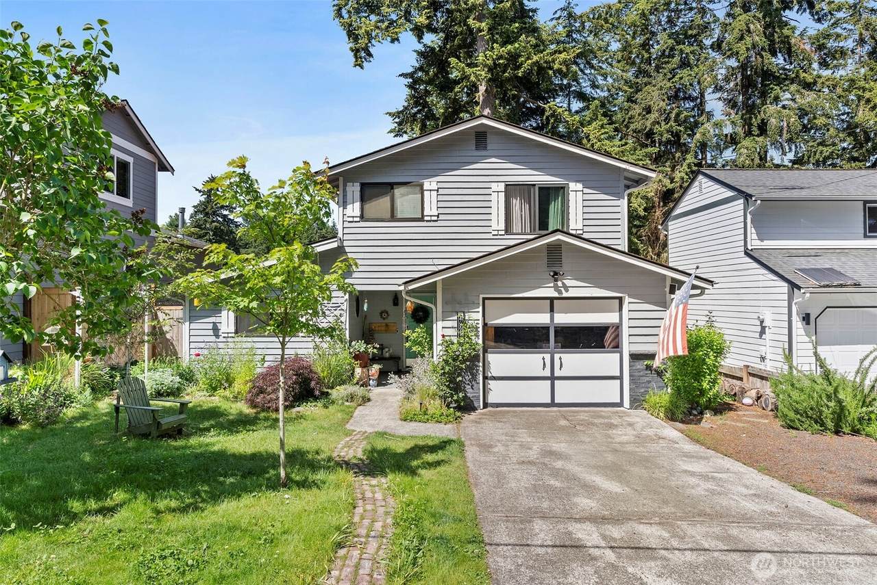 4921 Carole Drive - Photo 1
