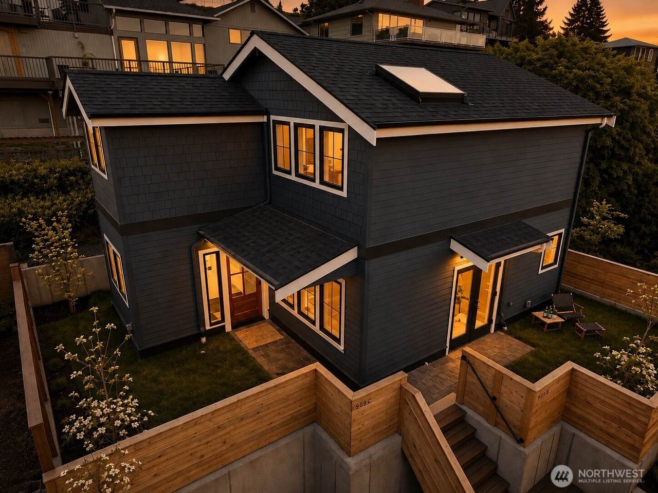 909 32nd Avenue - Photo 1