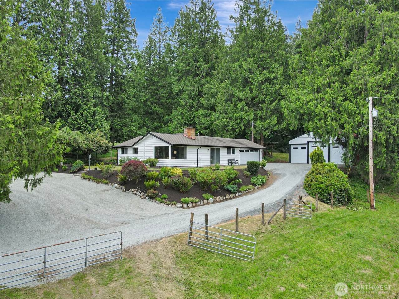 722 172nd Street - Photo 1