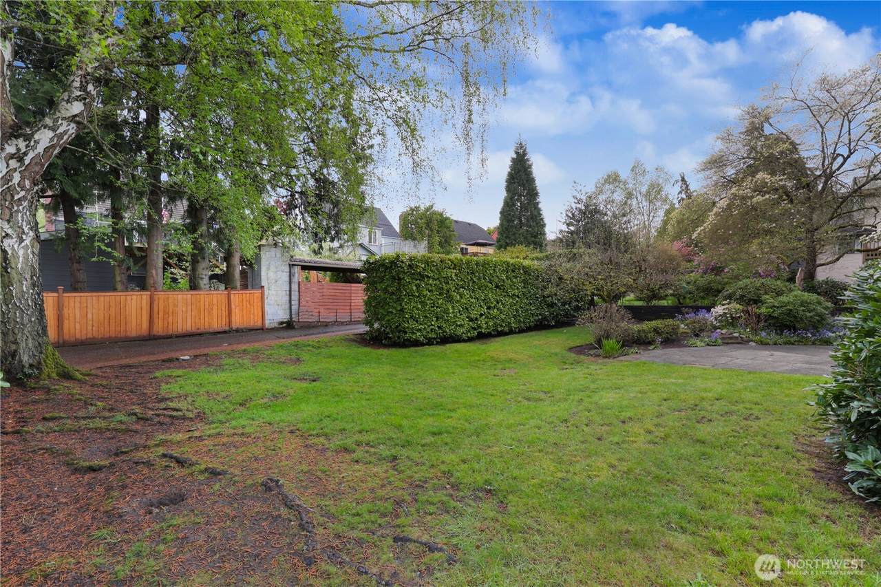 3820 62nd Street - Photo 1