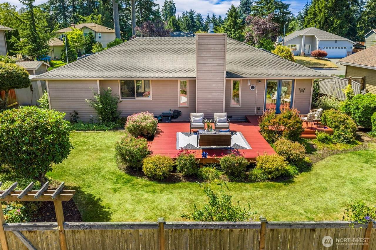 12505 45th Avenue - Photo 1