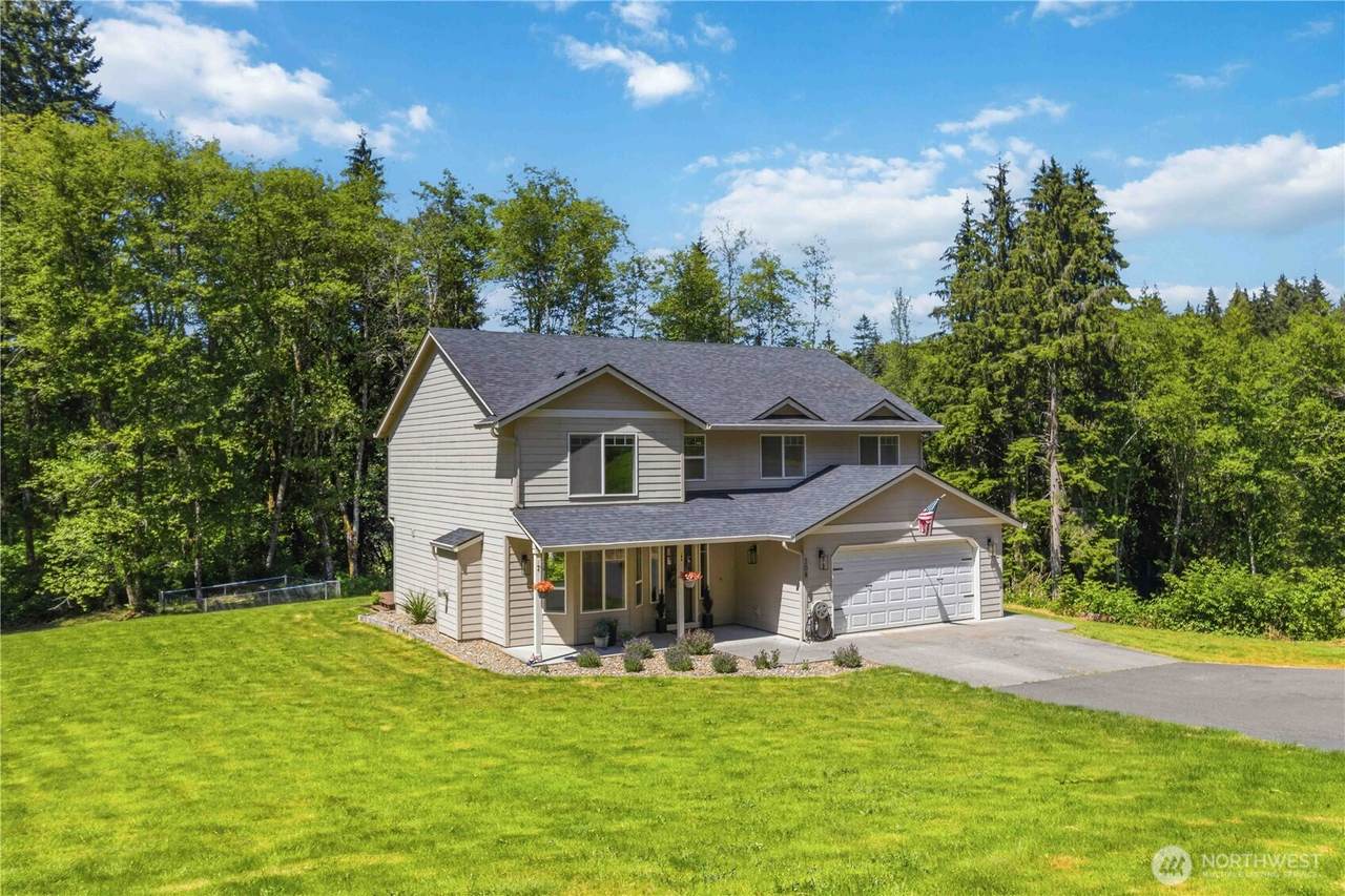 208 Salmonberry Lane - Photo 1