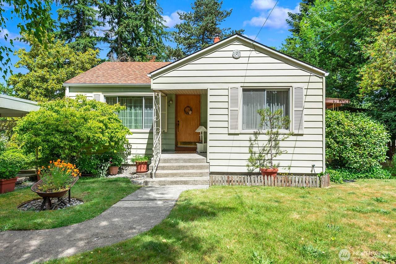 236 131st Street - Photo 1