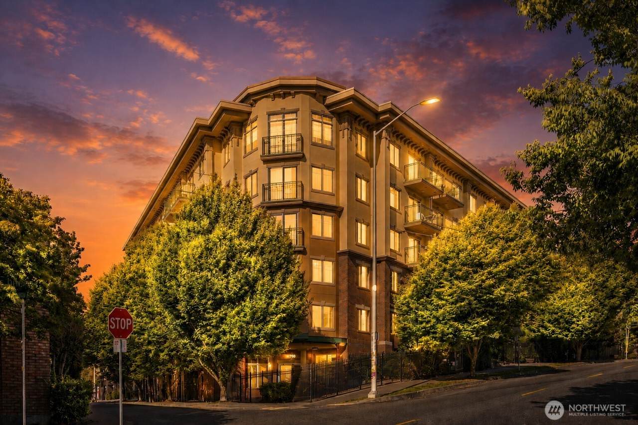 700 Denny Way - Photo 1