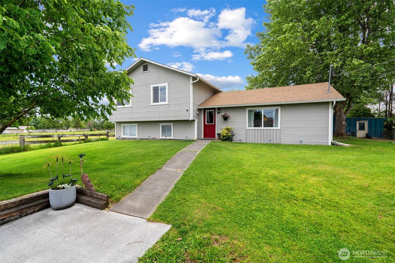 400 Townsend Road - Photo 1