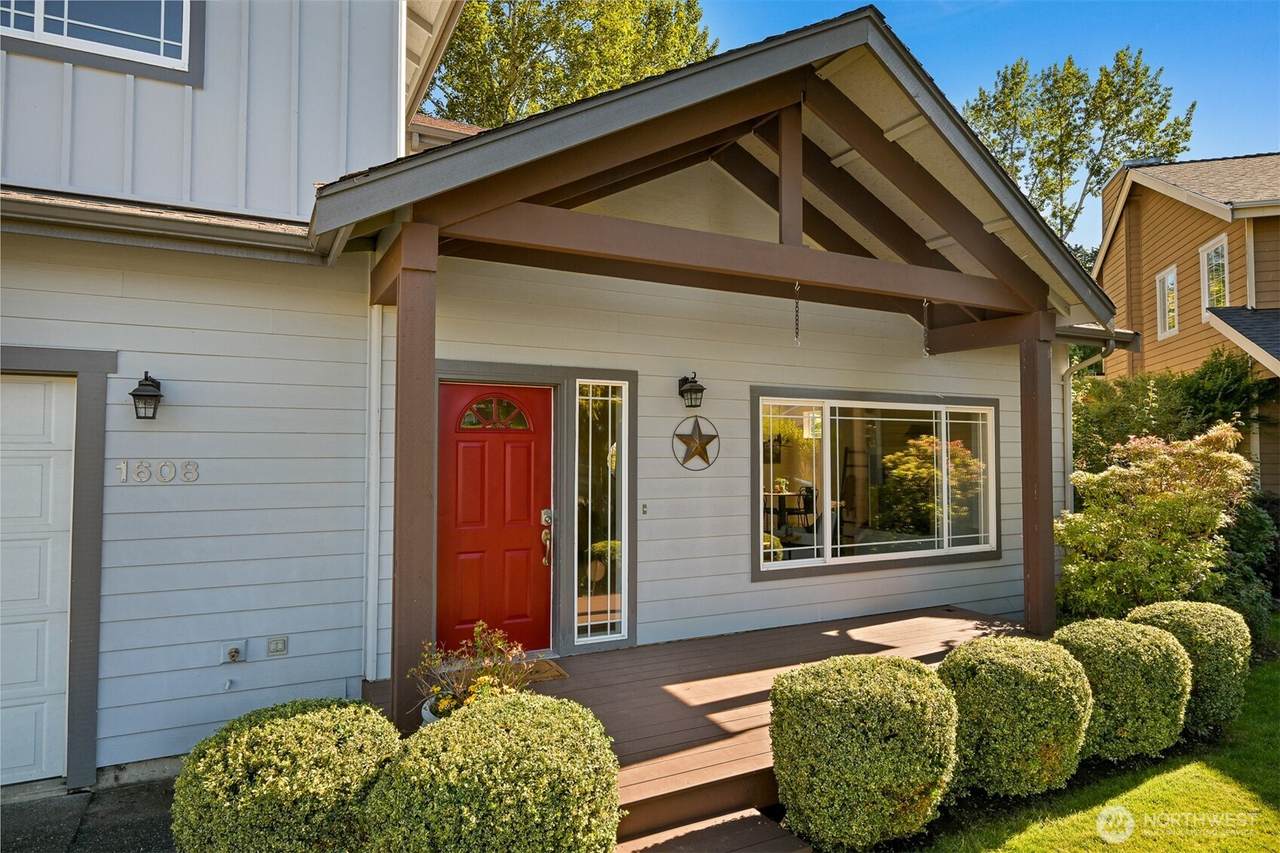 1608 Valhalla Street - Photo 1