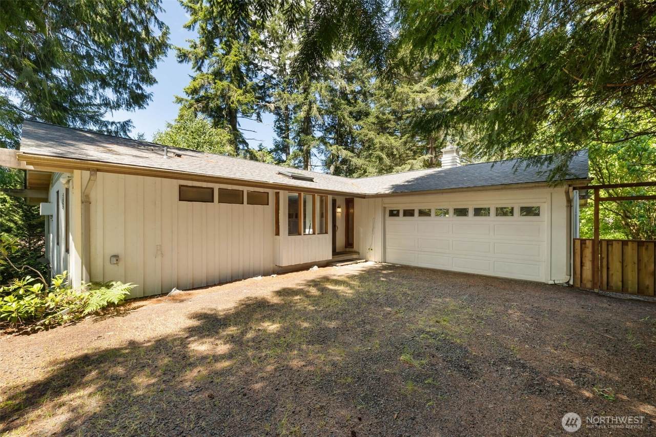 31 Village View Drive - Photo 1