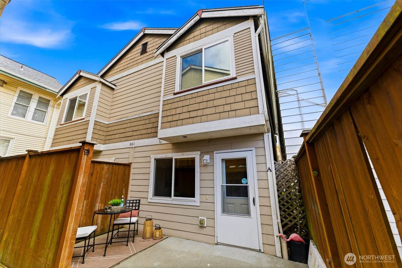 2611 6th Avenue - Photo 1