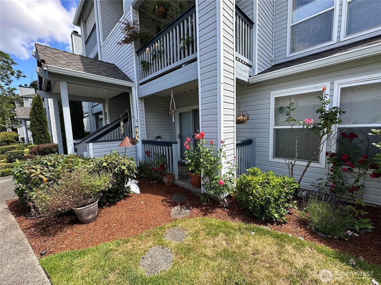 33020 10th Avenue - Photo 1
