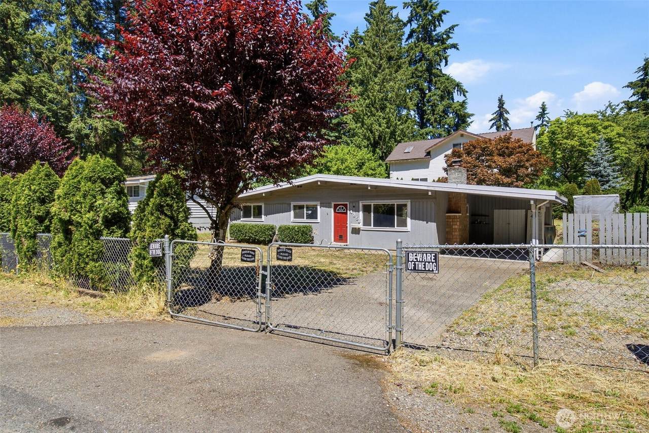 4258 S 158Th Street - Photo 1