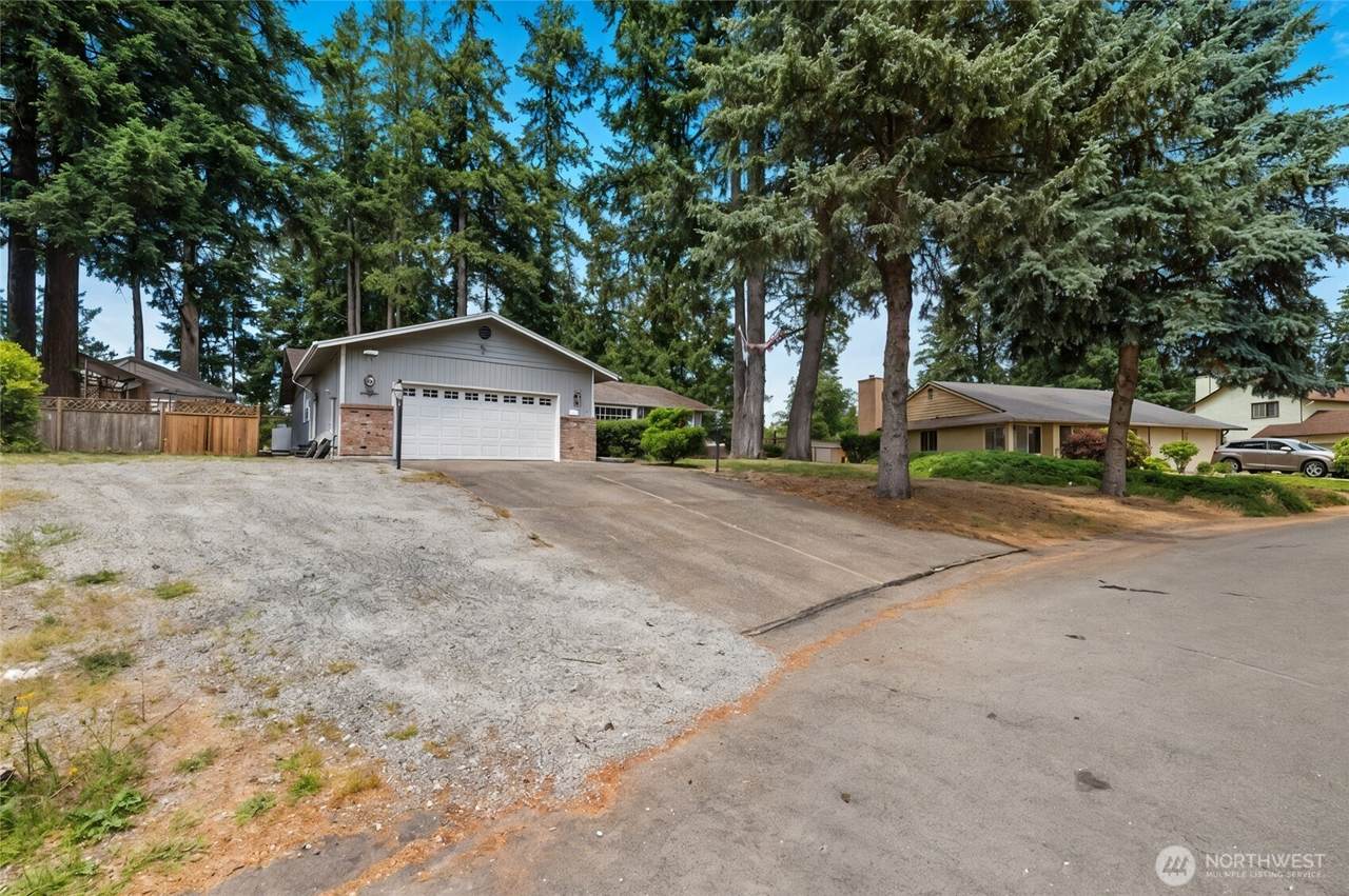 1729 149th Street Ct - Photo 1