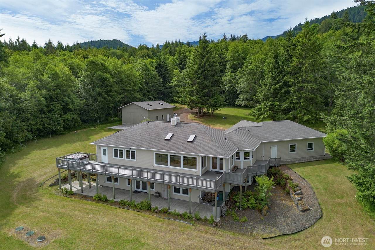 201 Karvellis Lane - Photo 1