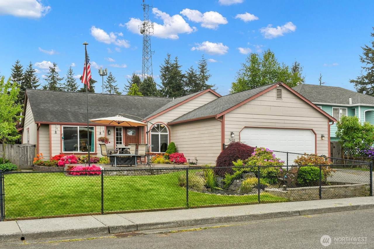 7425 3rd Drive - Photo 1