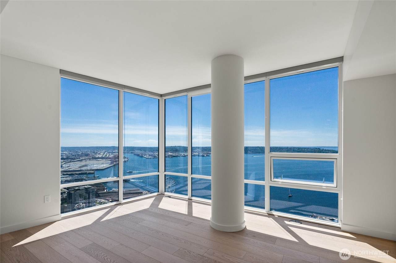 121 Stewart Street - Photo 1