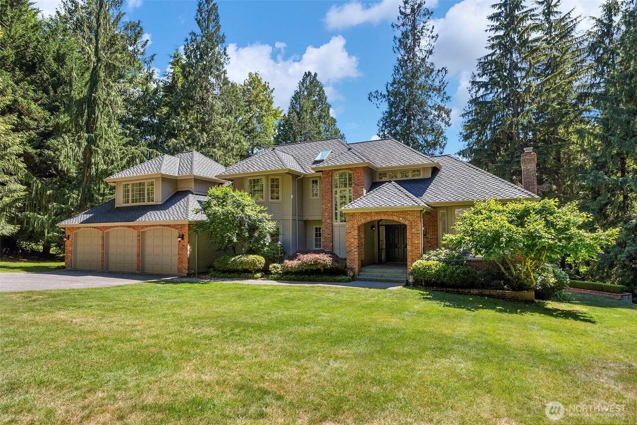 8412 Meadow Lake Drive - Photo 1