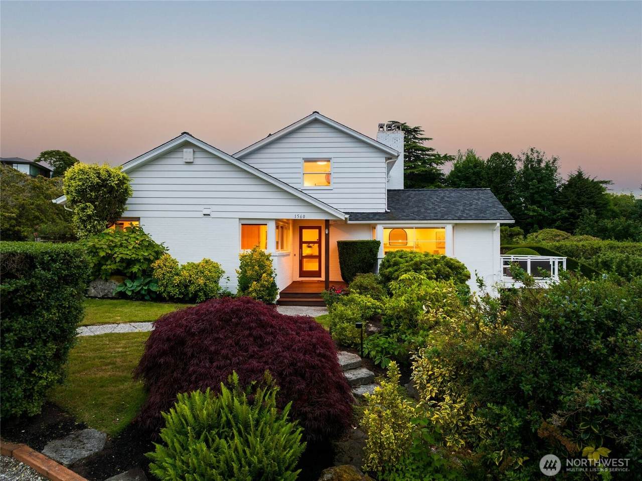1560 Woodbine Way - Photo 1