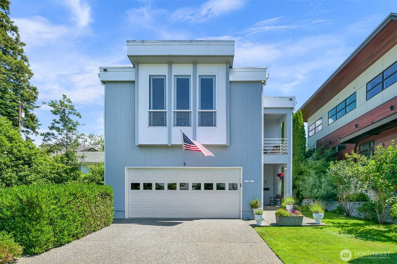 1005 11th Street - Photo 1